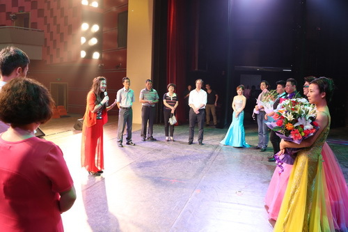 C63R1648_璋冩暣澶у皬