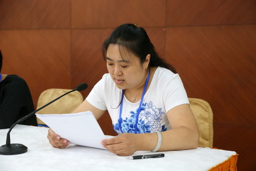 18绗洓灏忕粍缁勯暱鍒橀潠鍚戝ぇ浼氭眹鎶ヤ簡鏈粍鎴愬憳鐨勬剰瑙佸拰寤鸿_璋冩暣澶у皬