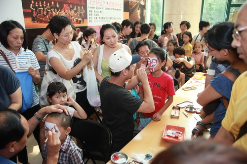 10涓夌瓑濂栥€婃墦寮€浜墽闊充箰涔嬮棬銆嬩綔鑰咃細鐜嬮潤_璋冩暣澶у皬