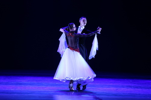 7鏈堝厜瀹濈煶_璋冩暣澶у皬