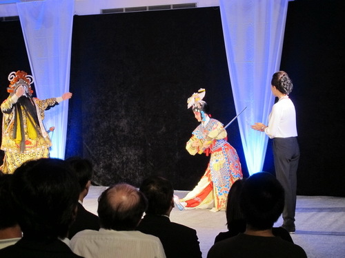 11演出互动讲解_调整大小