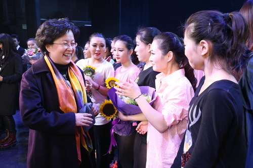 C63R9178_调整大小