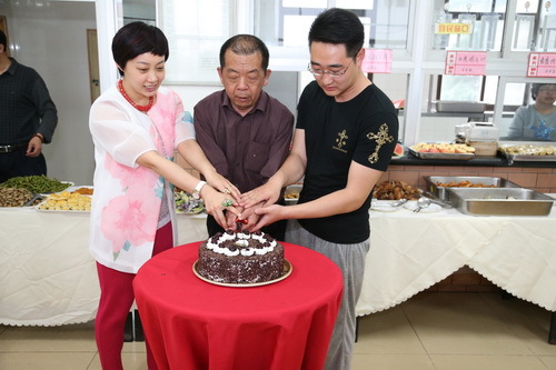 12切蛋糕_调整大小