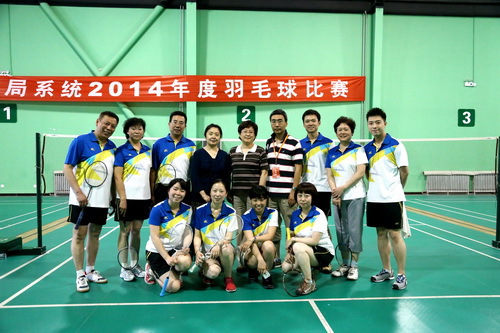 7全体队员合影_调整大小