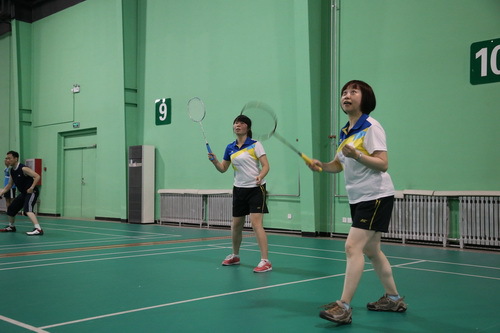 3女双选手祁欣、梁昭_调整大小