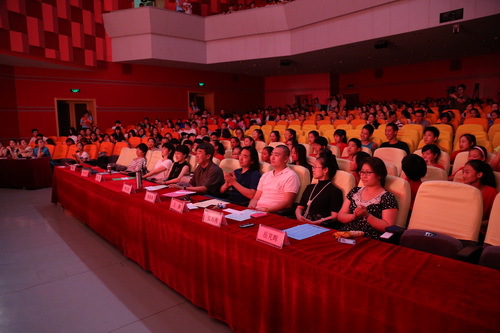 2评委席_调整大小