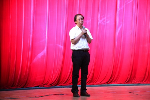 3院长刘侗致辞_调整大小