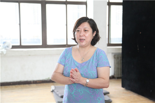 4副院长黄珊珊主持4