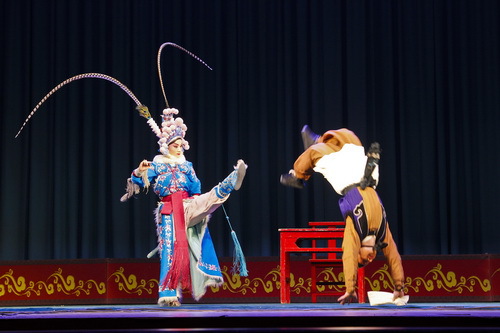 《挡马》  作者：任振朝_调整大小