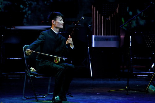 作者：德玉麒_调整大小