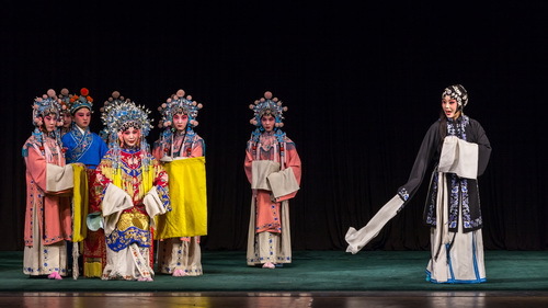 作者：陈列宾_调整大小