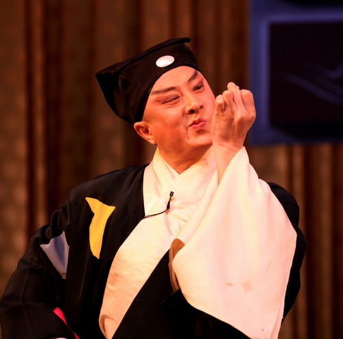 一等奖《憎恨》   作者：陈越刚_调整大小