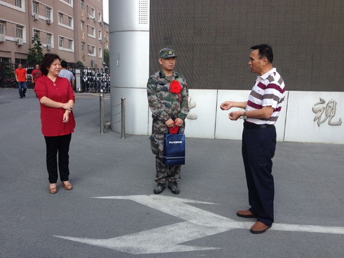 1副院长黄平讲话_调整大小