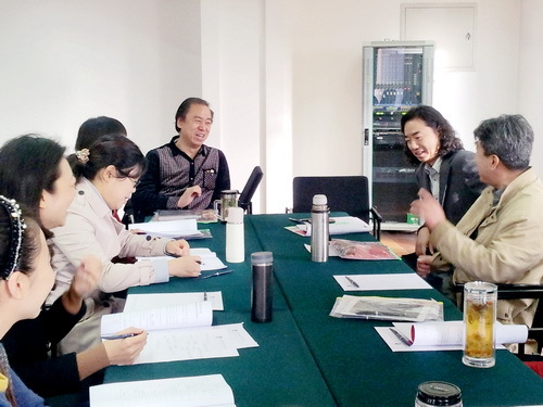 8分组讨论1_调整大小