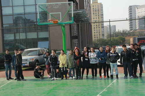 跳绳比赛现场4_调整大小