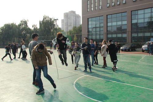 跳绳比赛现场1_调整大小