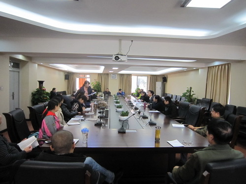 戏曲支部党员发展大会_调整大小