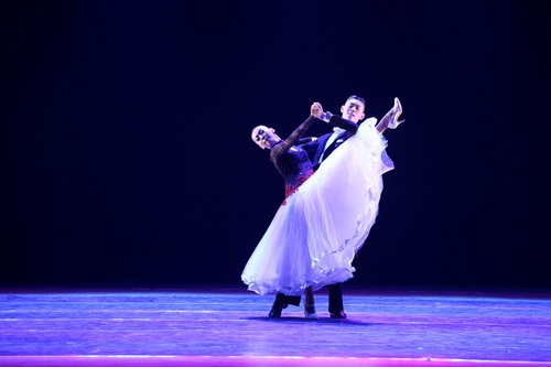 C63R5695_调整大小