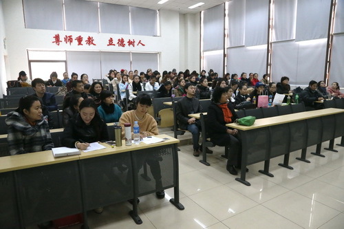 2讲座现场_调整大小