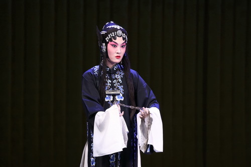 16《六月雪•探监》窦娥：孟栩羽_调整大小