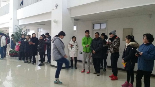 副院长黄平观战_调整大小