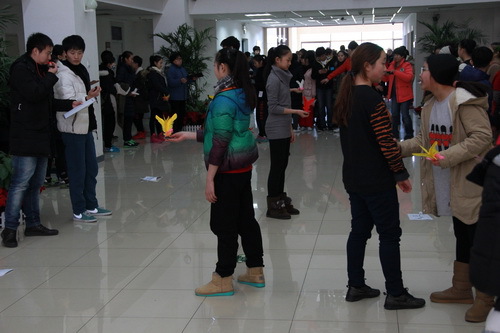 踢毽子1_调整大小