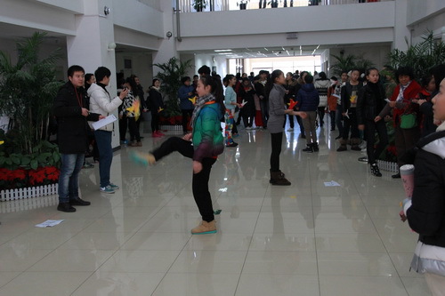 踢毽子2_调整大小