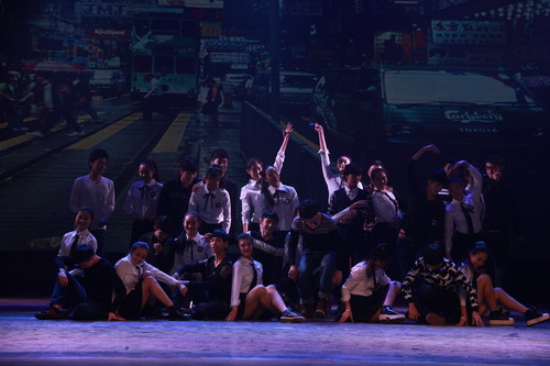 5舞蹈《匆匆那年》_调整大小