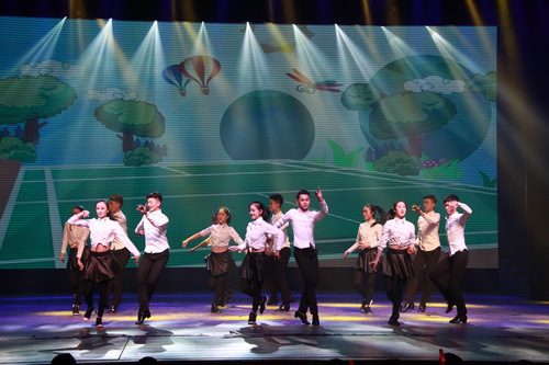 25舞蹈《课间十分钟》_调整大小