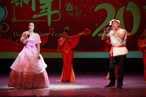 0 开场_调整大小