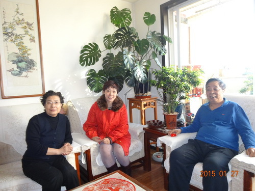 吴蕾副院长看望退休干部欧阳祥夫妇_调整大小