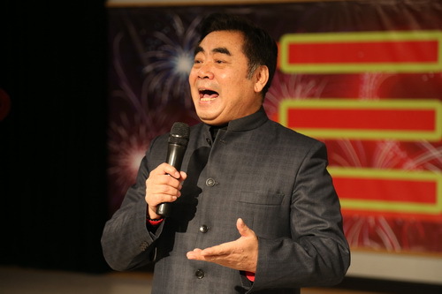 王如昆老师演唱黄梅戏选段_调整大小