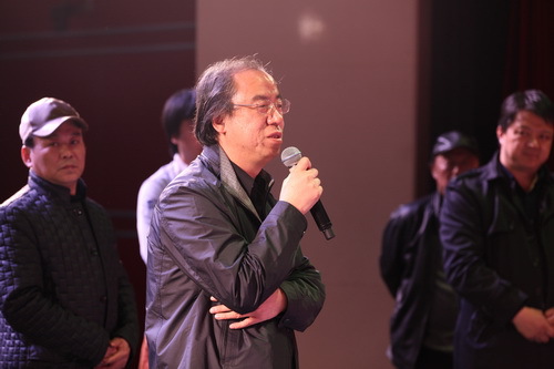 刘院讲话_调整大小