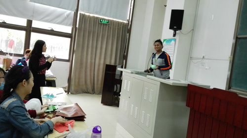 3学生作品分享环节_调整大小