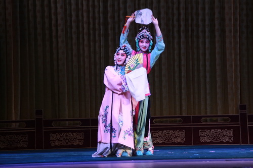 2京剧系选拔_调整大小