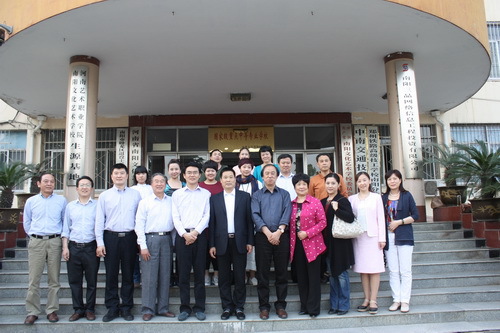8合作共建合影留念_调整大小