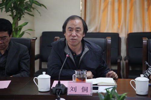 3院长刘侗讲话_调整大小