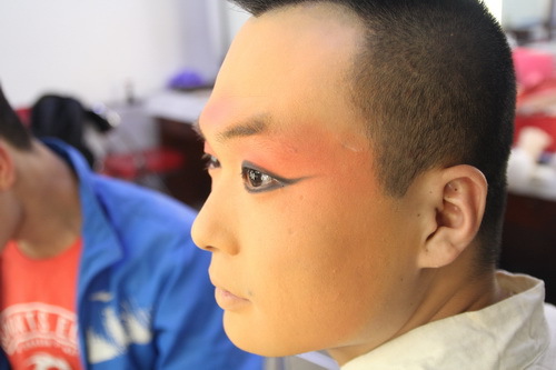 幕后2_调整大小