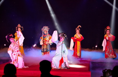 5展演现场_调整大小