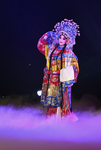 4展演现场_调整大小