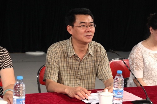 4学院党委书记刘宝华致辞_调整大小