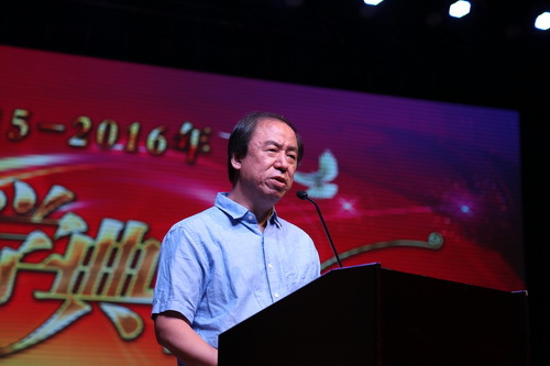 30.院长刘侗新学期寄语_调整大小