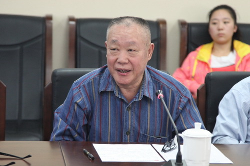 9 专家黄德华老师发言_调整大小