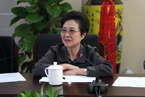 8 专家王玉珍老师发言_调整大小