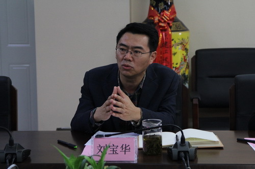 2党委书记刘宝华致欢迎词_调整大小