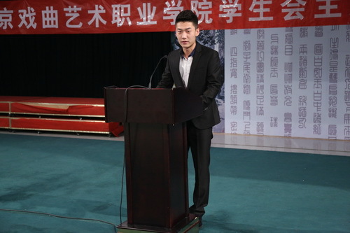 1号候选人杨鸿翔_调整大小