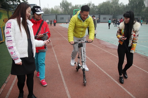 15迷你自行车_调整大小