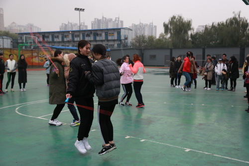 5单项一带一跳绳2_调整大小