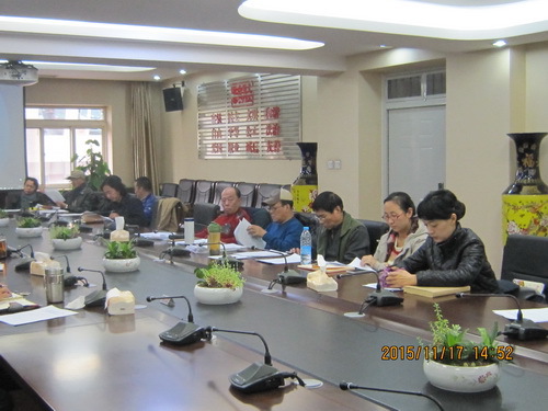 1招生就业总结会议现场_调整大小