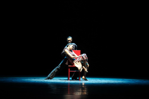 4国标舞艺术表演舞比赛_调整大小